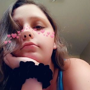 Meet your Posher, Inez